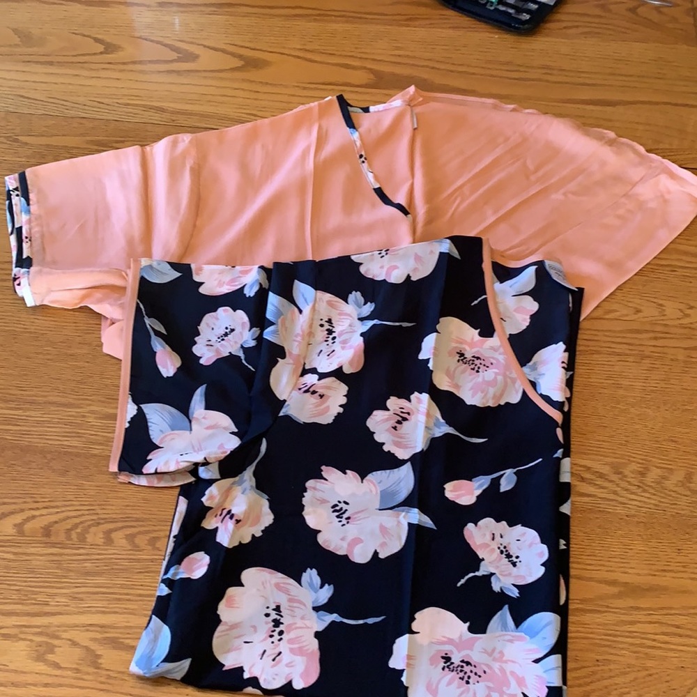 Tops NEW ladies one solid one flower short sleeve print 2/listing Sz 3x